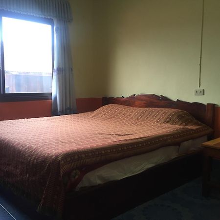 Oudomphone Guesthouse 2 Ban Houayxay Bagian luar foto