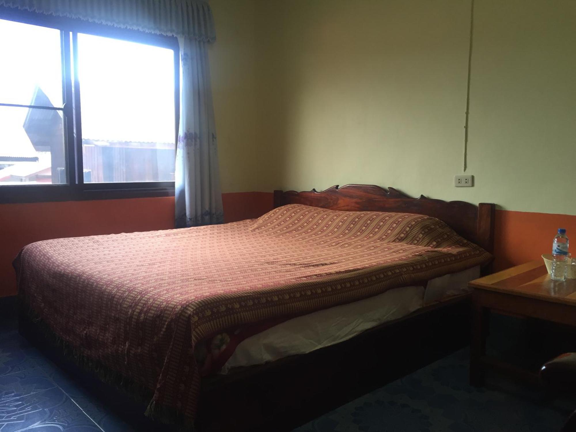 Oudomphone Guesthouse 2 Ban Houayxay Bagian luar foto