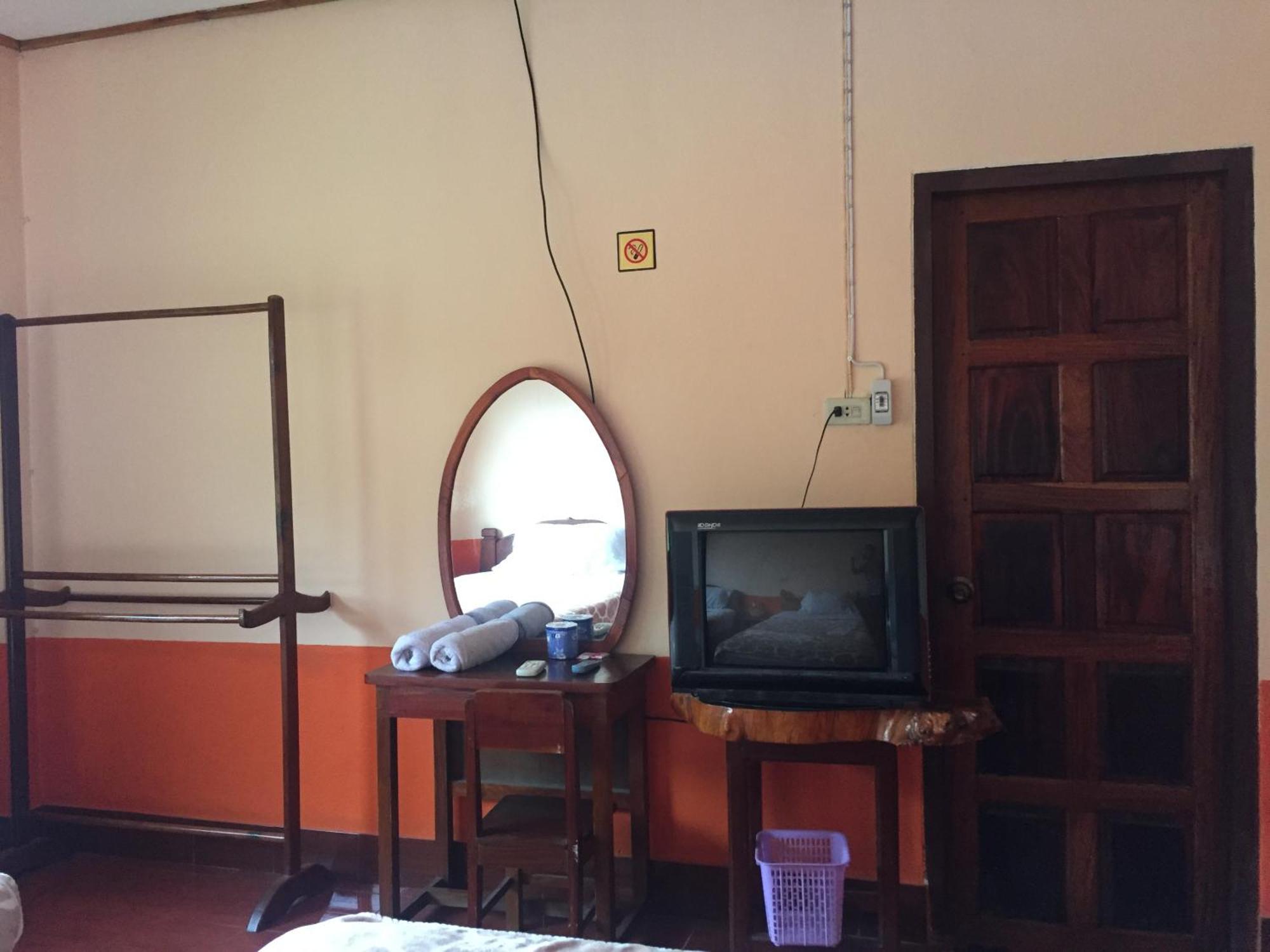 Oudomphone Guesthouse 2 Ban Houayxay Bagian luar foto